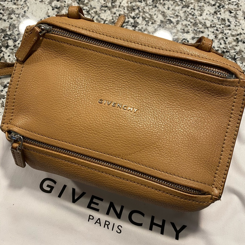 Givenchy Mini Pandora